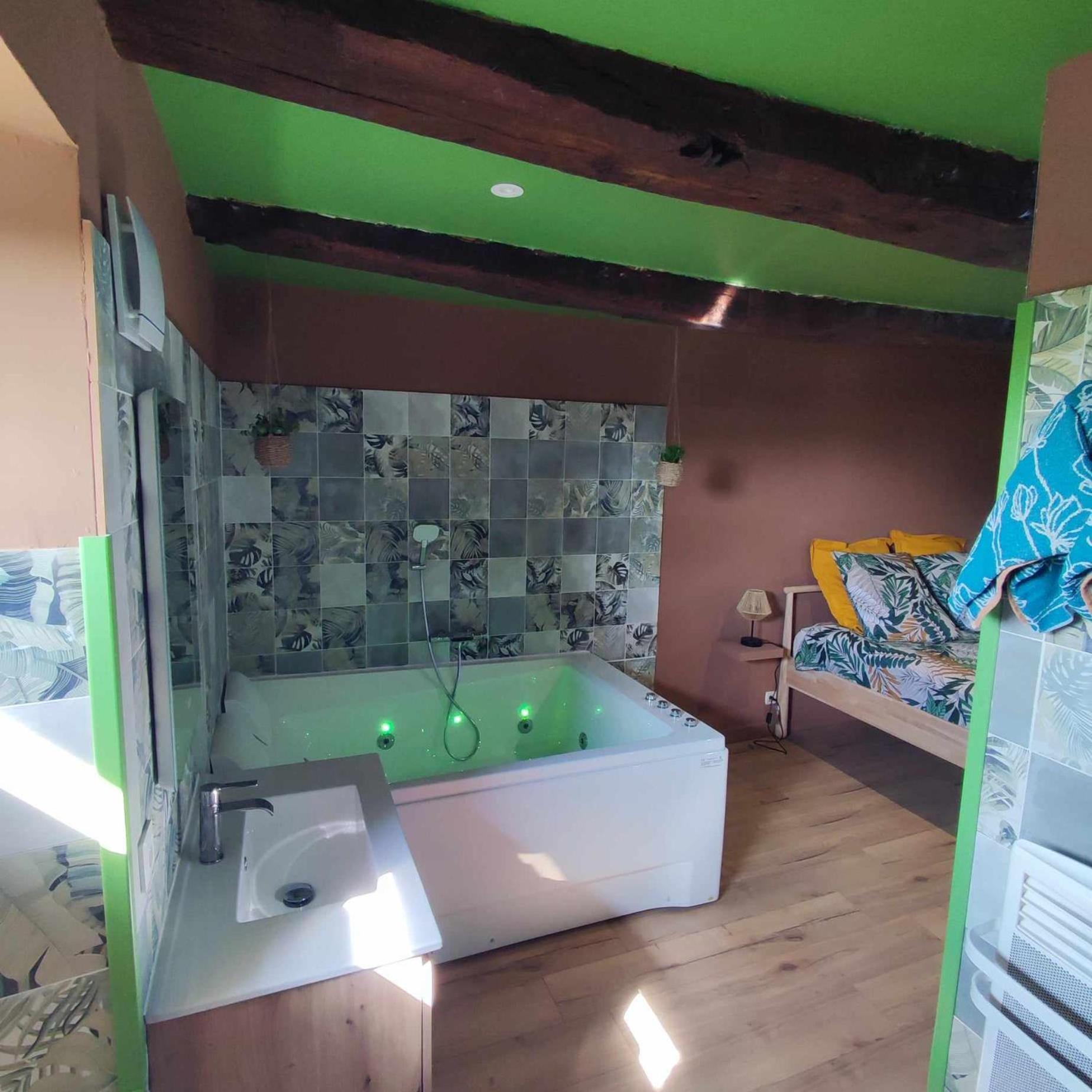 L'Evasion Jungle Apartment Saint-Pierre-de-Plesguen Exterior photo