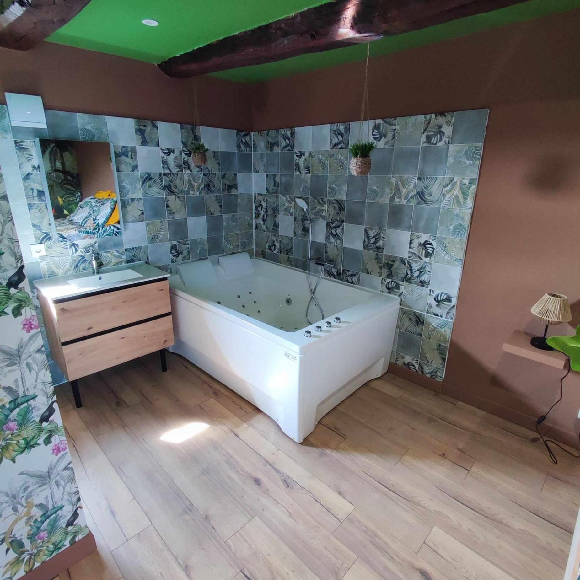 L'Evasion Jungle Apartment Saint-Pierre-de-Plesguen Exterior photo